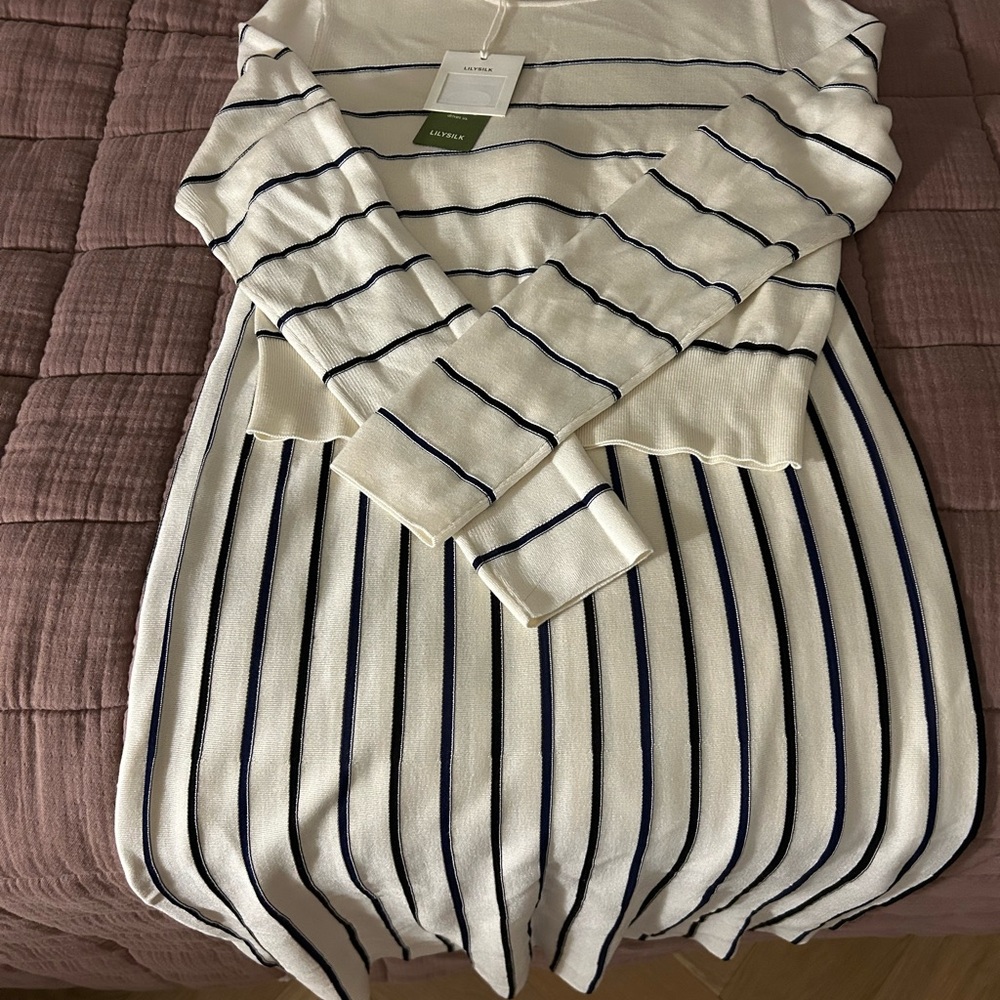Lilysill Striped White and Black Sweater 2 piece set
